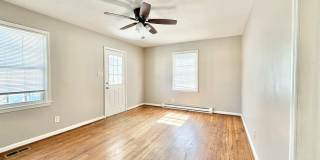 1006 E Side Drive Gallery 12