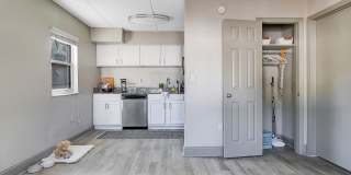 SoDo Flats Gallery 16