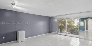 4172 Inverrary Dr Gallery 2