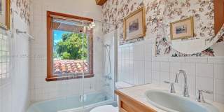 325 Bontona Ave Gallery 24