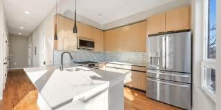 108 Fleming Ave Gallery 3