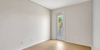 1212 S COMMUNITY Drive Gallery 23