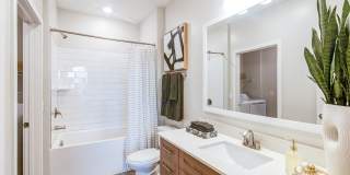 Tapestry Nona Gallery 11