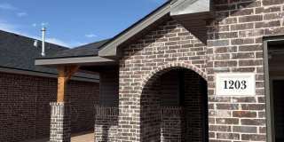 1203 Cottonwood Avenue Gallery 1