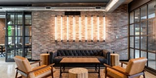 Ashbridge Gallery 14