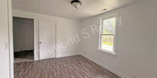 Updated 6 Bedroom Home! Gallery 15