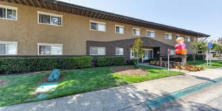 Olympus Park Apartment Homes Gallery 39