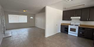 Victorville - 3 Bedrooms, 2 Bathrooms, New Paint, New Blinds, Tile Floors Victorville - 3 Bedrooms, 2 Bathrooms, New Paint, New Blinds, Tile Floors Gallery 34