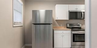 2909 Southwest Boulevard Gallery 7