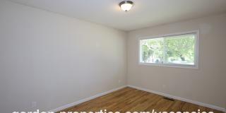 SE Garrett Dr - Milwaukie 3 bedroom with hardwood floors SE Garrett Dr - Milwaukie 3 bedroom with hardwood floors Gallery 19