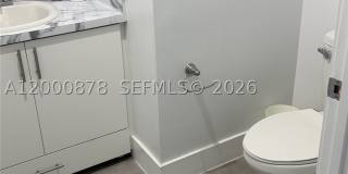 645 Palmetto Dr Gallery 13