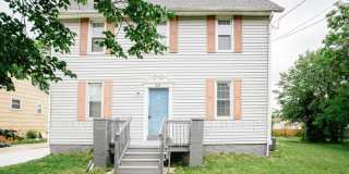 241 Victoria St 2nd Fl Gallery 1