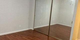 5031 N 81st Street Gallery 12