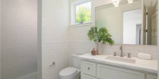 2217 Laurel Gallery 15