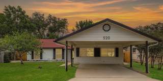 520 Marilyn Gallery 1