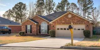 907 Stoneview Court Gallery 1