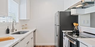 Pruneyard West Gallery 65