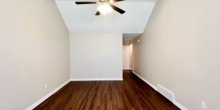 9146 Glen Cove Gallery 13