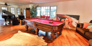 1769 Ivy Road Gallery 9