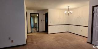 375 Glendale Gallery 12