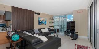 465 Brickell Avenue Gallery 8