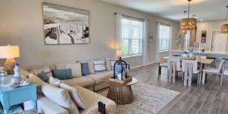 Annual Furnished or Seasonal Short-Term 4 Bedroom 2.5 Bathroom Home in Palmero! Gallery 28