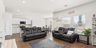 CREEKSIDE Gallery 6