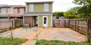 Charming 3-bedroom, 2-bath townhouse Gallery 25