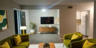 The Laurel Gallery 33
