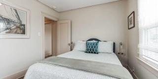 2147 Guizot Gallery 10