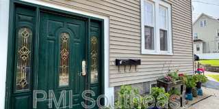 285 Montauk Avenue Gallery 1