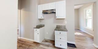 Renovated 3 Bedroom Single Family Home - 982 Collinwood Ave Gallery 10