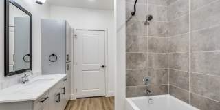 The Henley Gallery 8