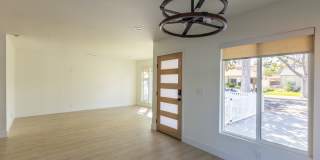 17601 Hamlin Street Gallery 11