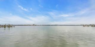 Waterfront in Shalimar!! Gallery 1