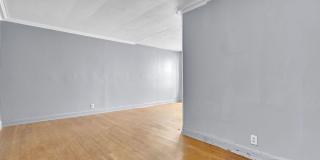 MANDERSON 17701 - R - BOSTON EDISON TOWERS LLC - 17701 MANDERSON DETROIT, MI 48230 Gallery 110