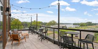 The Bowline At Mississippi Crossings Gallery 35