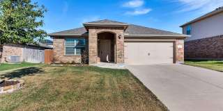 311 Triple Crown Lane Gallery 1