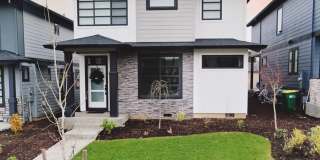 1118 Southwest Dottie Court Gallery 1