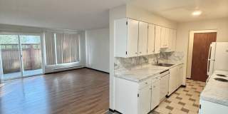 18524 TM JD GISZ LLC Gallery 13