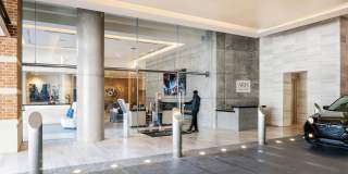 Aris Market Square Gallery 25