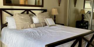 144 Las Lomas Gallery 11