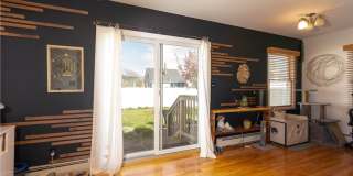 22 Carman Boulevard Gallery 14