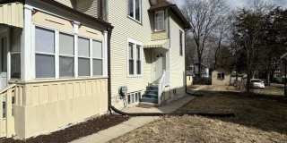 408 S Gardiner Avenue Gallery 4