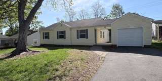 Newly Renovated 3 Bedroom 2 Bath w/ Flex Room Located in a Sought-after Neighborhood! Gallery 22