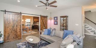 Spacious Home with Hot Tub, Fenced Yard and Solar Power Gallery 16