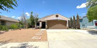 East El Paso 3 bed Refrig A/C with Gorgeous Yard! Gallery 1