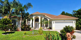 1107 SW Estaugh Avenue Gallery 1