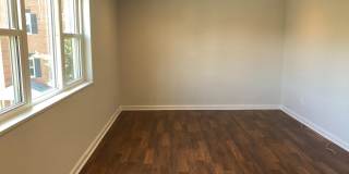 3049 PATRICK HENRY Drive Gallery 1
