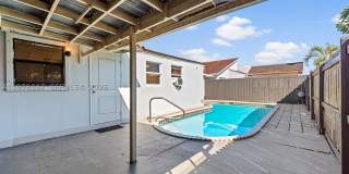 7121 SW 102nd Ct Gallery 25
